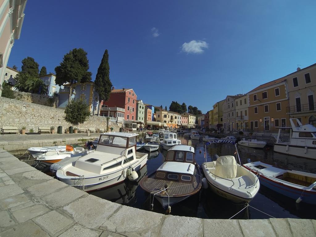 Bed&Breakfast Saturn Veli Lošinj 外观 照片