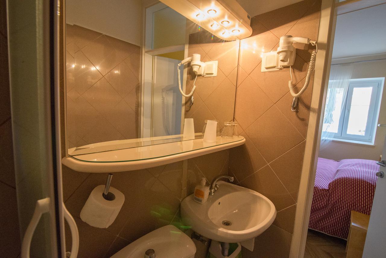 Bed&Breakfast Saturn Veli Lošinj 外观 照片